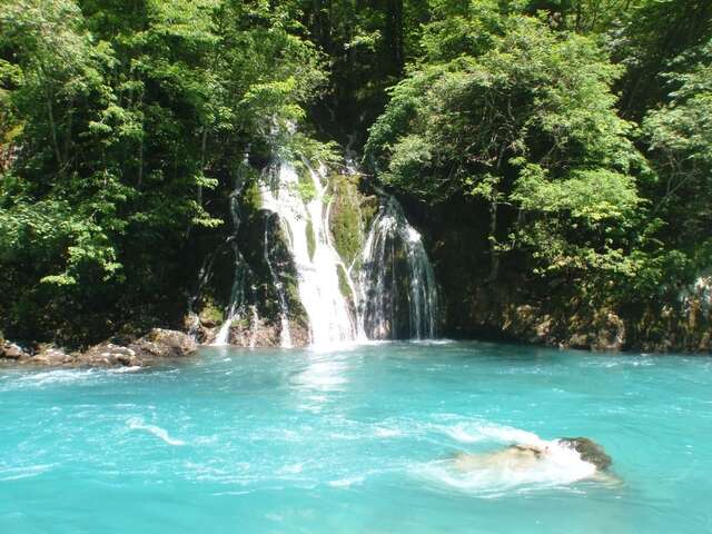 Гостевой дом Rafting Blue River Tara Šćepan-Polje-25