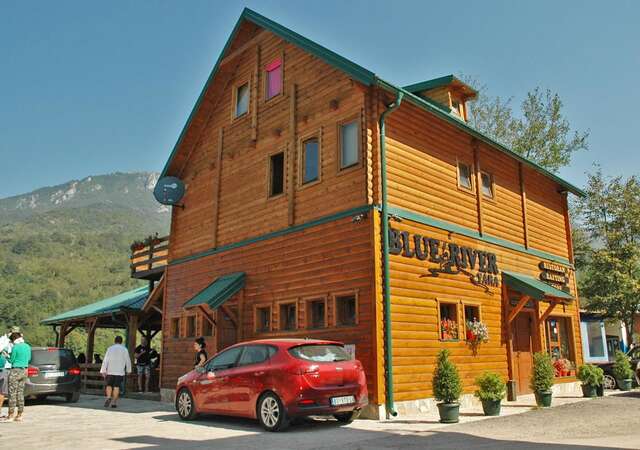 Гостевой дом Rafting Blue River Tara Šćepan-Polje-9